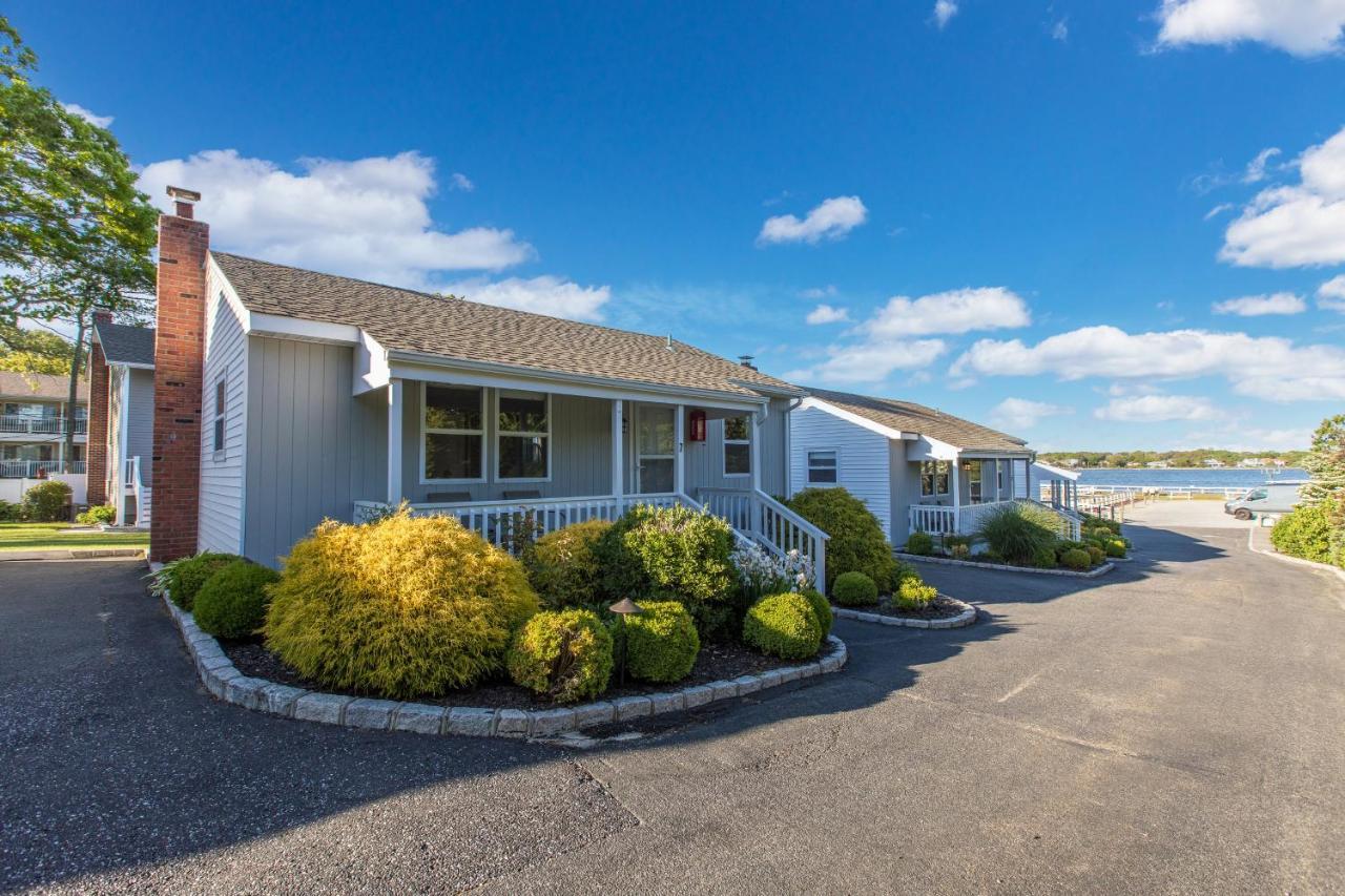 Colonial Shores Resort 햄프턴베이 외부 사진