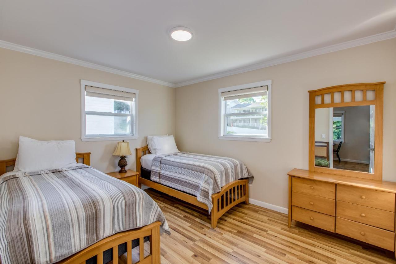 Colonial Shores Resort 햄프턴베이 외부 사진