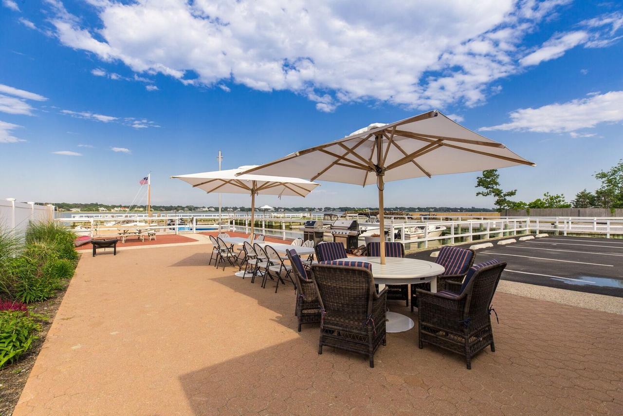 Colonial Shores Resort 햄프턴베이 외부 사진